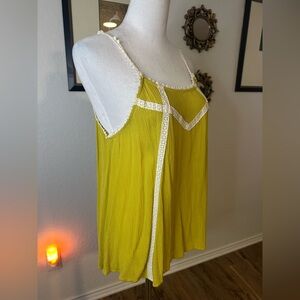 Kori Sleeveless Vibrant Spring Top ✨💚✨